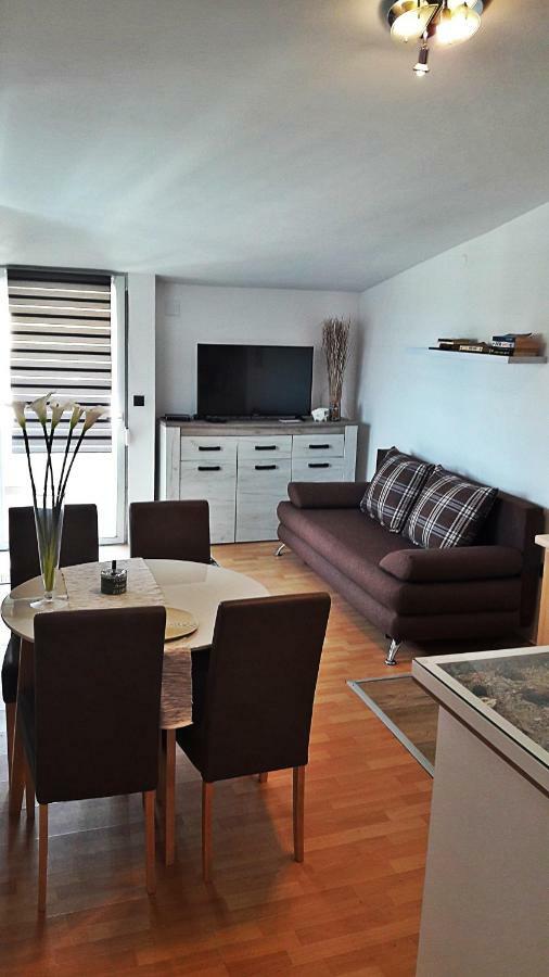 Apartmani Tatic Štinjan Zewnętrze zdjęcie